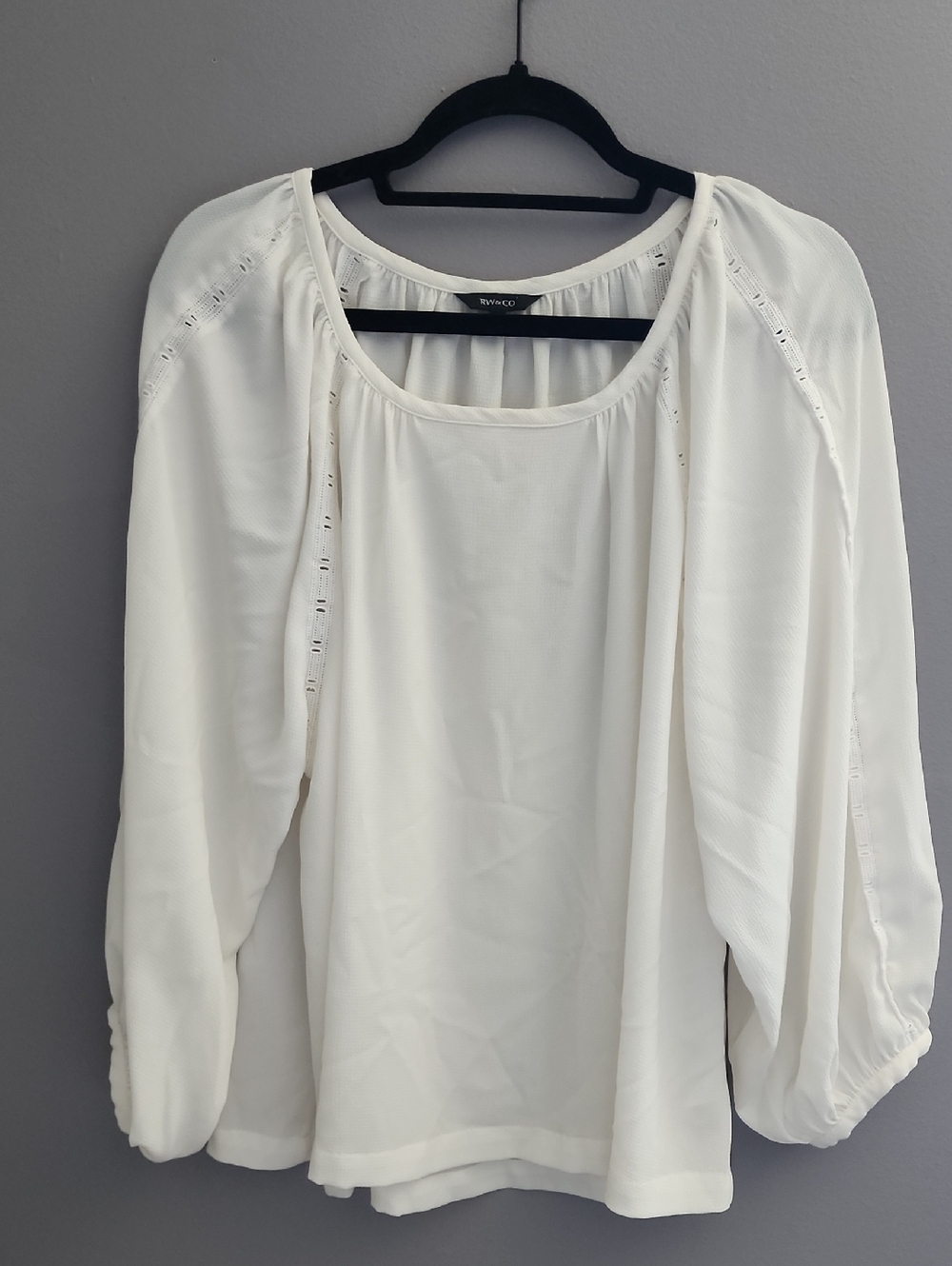RW&CO. Ivory Women's Peasant Blouse with Ladder Stitch Detail